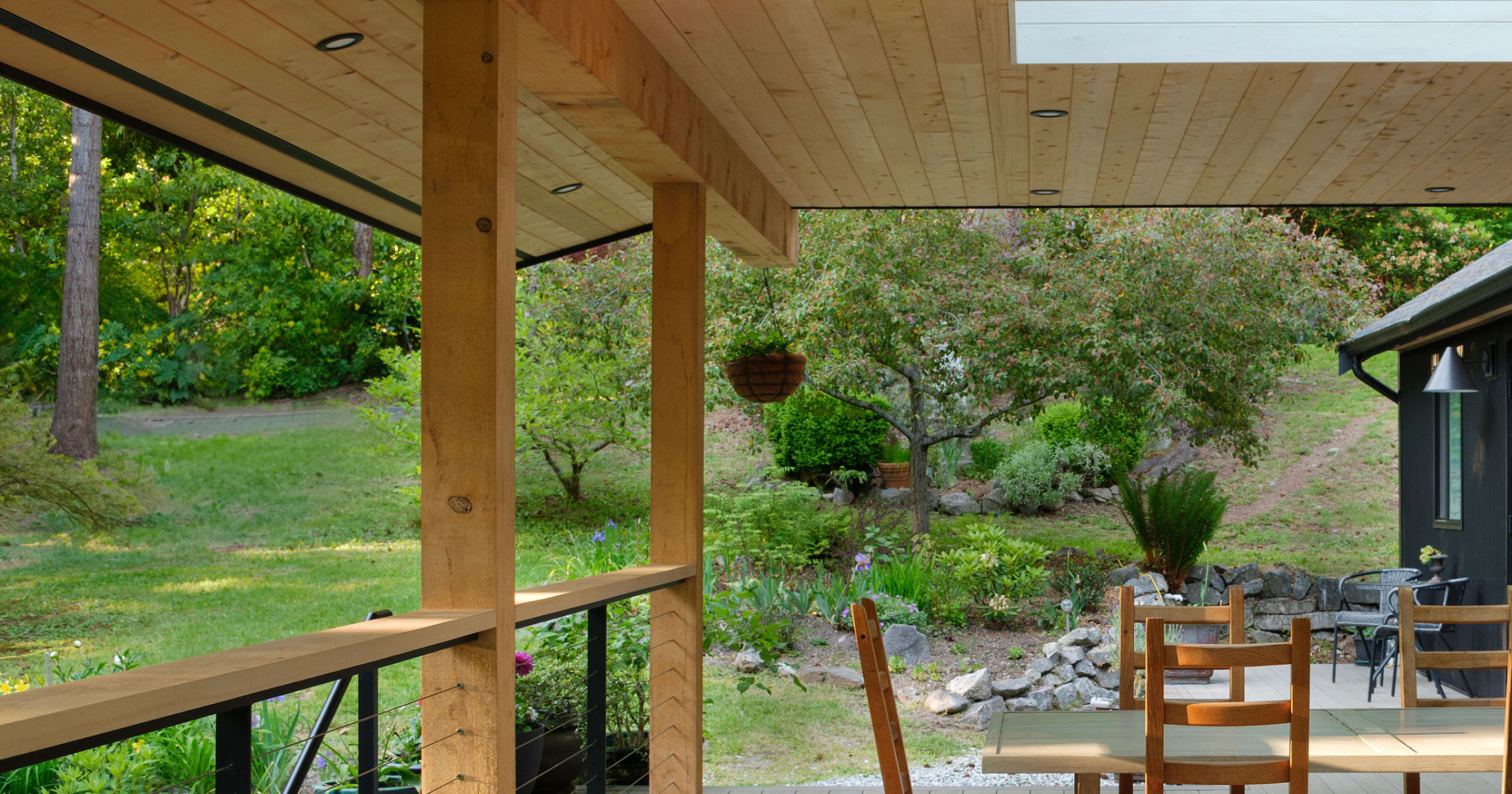 The elegant design of this home makes it a standout for outdoor entertaining